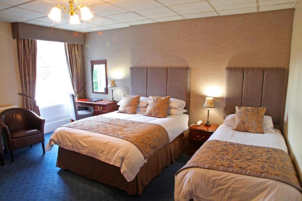 Shaw Hill Hotel Golf And Country Club Chorley  Exterior photo