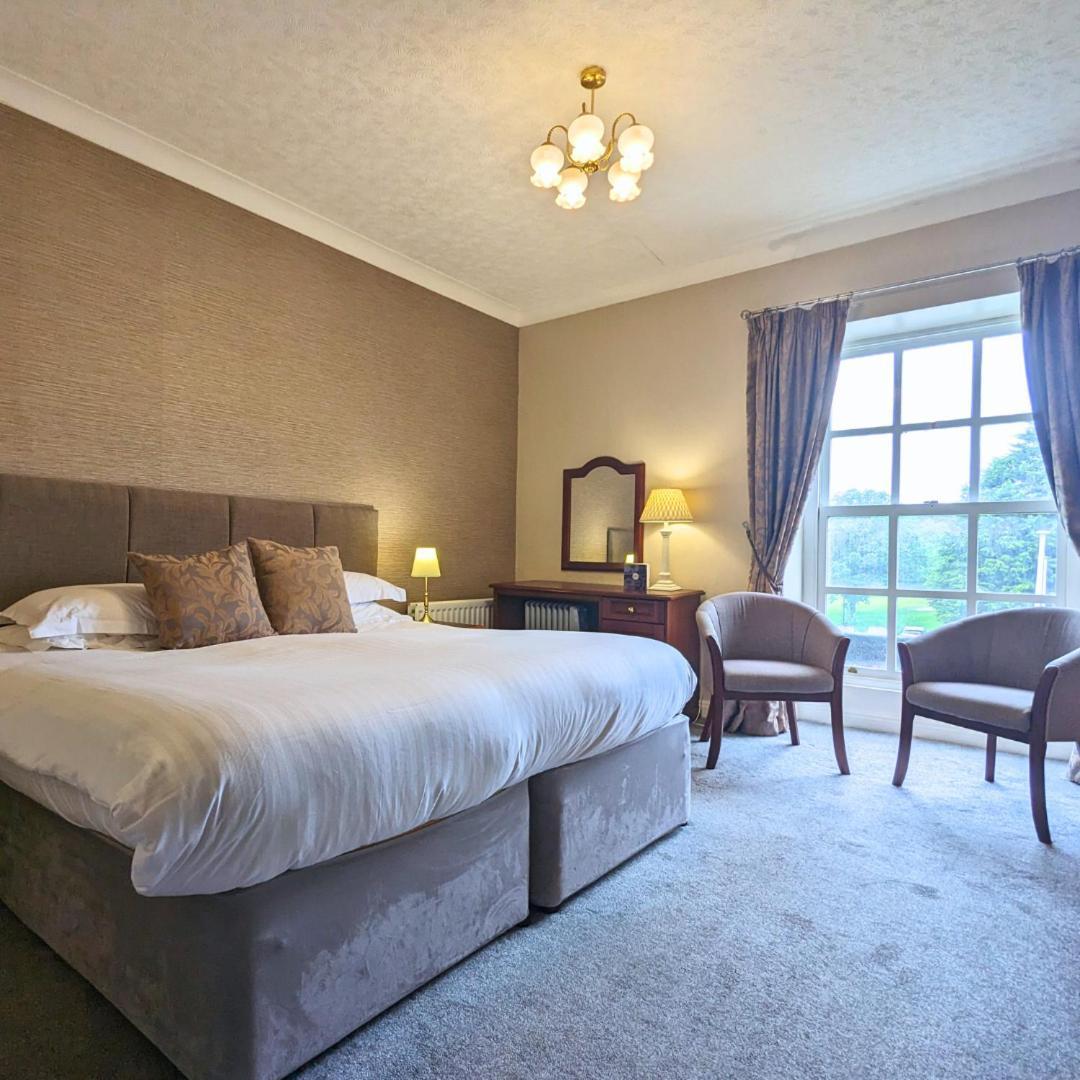 Shaw Hill Hotel Golf And Country Club Chorley  Exterior photo